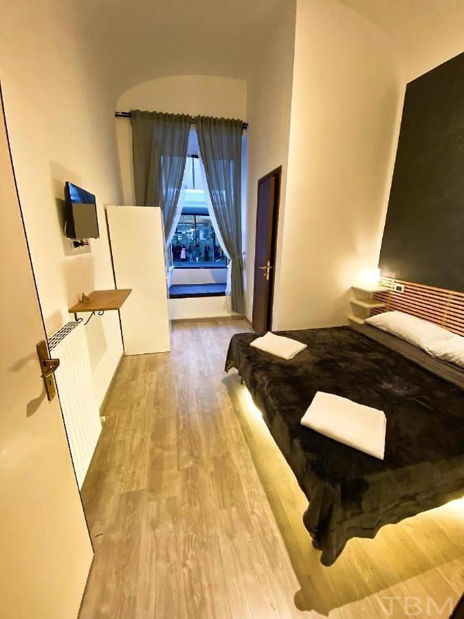 Hotel Cialdini 13 Roma Esterno foto